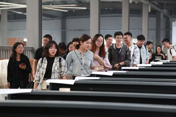 參觀富怡縫紉機打樣工作