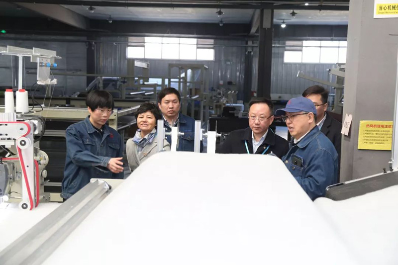 參觀富怡美式胖被自動化生產線2.jpg